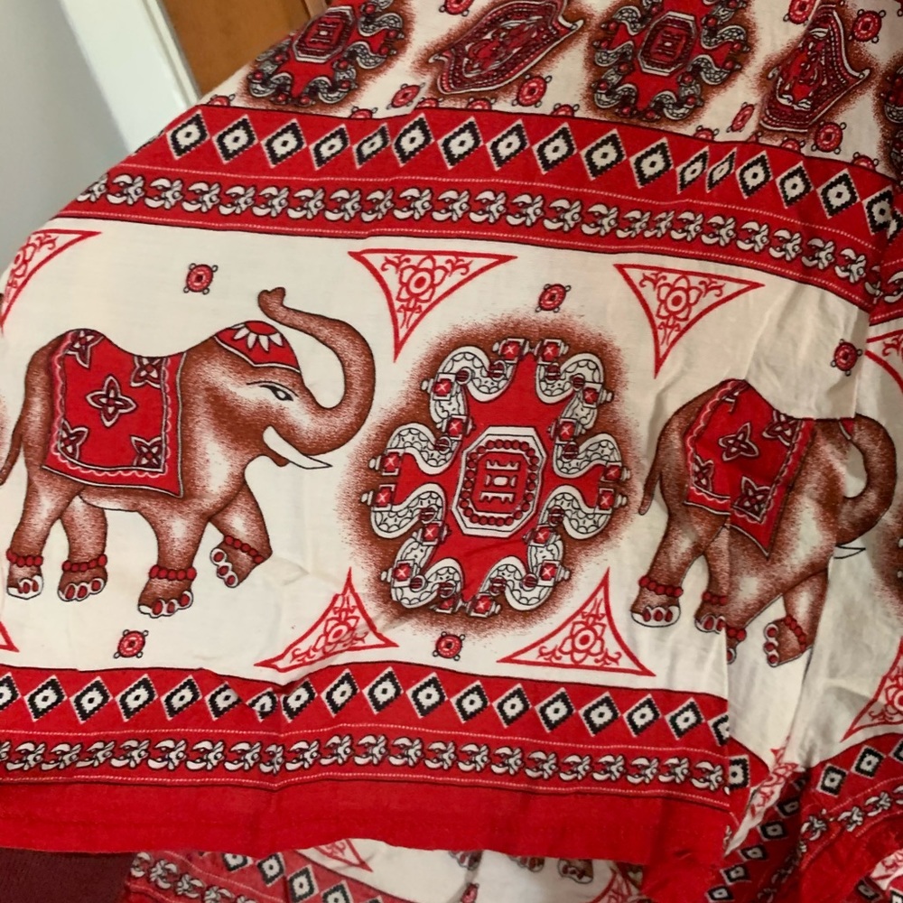 Elephant Patterned Romper - Picture 3 of 5